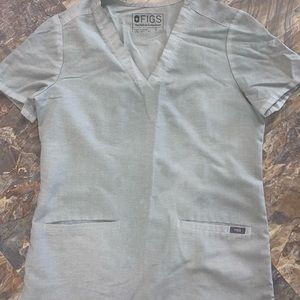 Women’s FIGS V-neck 2 Pocket Scrub Top XS Space Gray